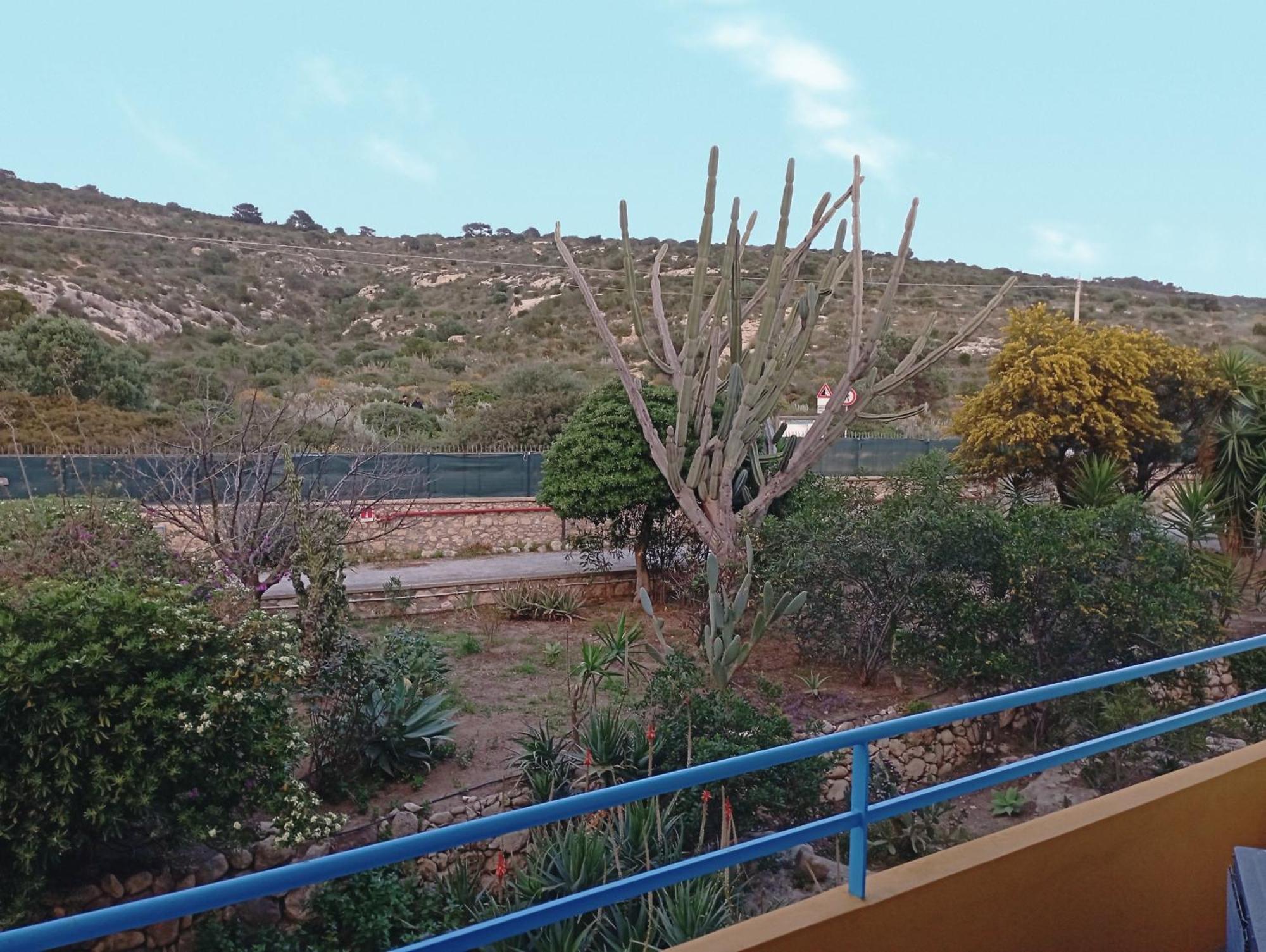Hotel Calamosca Cagliari Bagian luar foto